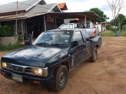 นิสสีนบิ๊กเอ็มฝาแดงแคบ ปี96 ไมล์โคร้ง ถูกๆ 78000