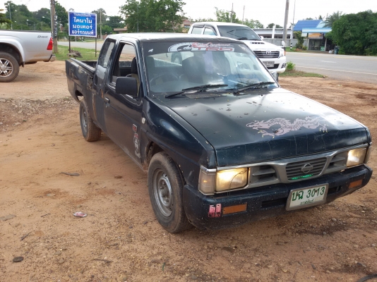 นิสสีนบิ๊กเอ็มฝาแดงแคบ ปี96 ไมล์โคร้ง ถูกๆ 78000