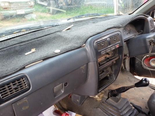 นิสสีนบิ๊กเอ็มฝาแดงแคบ ปี96 ไมล์โคร้ง ถูกๆ 78000