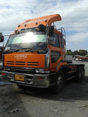 ขายด่วน !!  หัวลาก พร้อมหางสั้น 9 เมตร พื้นเหล็ก