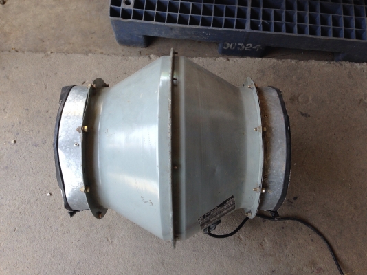 ขายพัดลมดูดอากาศในท่อ National 400 W ไฟบ้าน สภาพสวย วิ่งนิ่ม พร้อมใช้งาน มี 2 ตัวครับ ( เหลือ 1 ตัวครับ ) ขายพัดลมดูดอากาศในท่อ National 400 W ไฟบ้าน สภาพสวย วิ่งนิ่ม พร้อมใช้งาน มี 2 ตัวครับ ( เหลือ 1 ตัวครับ )