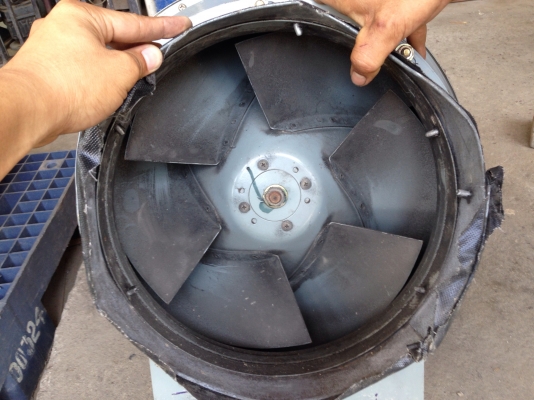 ขายพัดลมดูดอากาศในท่อ National 400 W ไฟบ้าน สภาพสวย วิ่งนิ่ม พร้อมใช้งาน มี 2 ตัวครับ ( เหลือ 1 ตัวครับ ) ขายพัดลมดูดอากาศในท่อ National 400 W ไฟบ้าน สภาพสวย วิ่งนิ่ม พร้อมใช้งาน มี 2 ตัวครับ ( เหลือ 1 ตัวครับ )