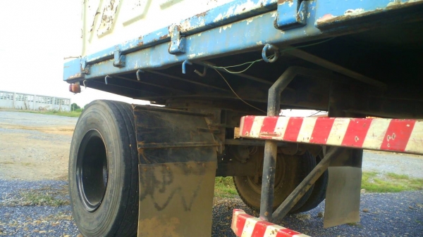 หางพ่วง สามมิตร ยาว 6 เมตร สูง 2 เมตร พื้นสวย ประวัติเป็นหางบรรทุกอ้อย