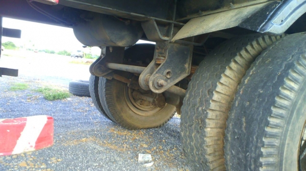 หางพ่วง สามมิตร ยาว 6 เมตร สูง 2 เมตร พื้นสวย ประวัติเป็นหางบรรทุกอ้อย