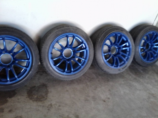 ขายแม๊ก17 หน้า8หลัง9ไห้ยางอีก4เส้นของแต่งอีก