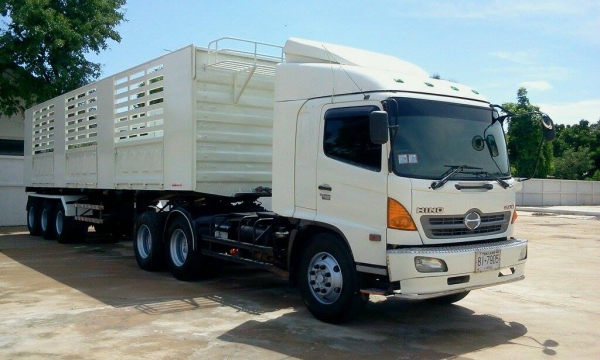 10 ล้อ หัวลาก 2 เพลา บวกลูกลาก 3 เพลา HINO