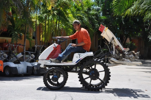 รายละเอียด ขายรถดำนา ISEKI400/yanmar pe4สภาพสวยเดิมจากญี่ปุ่นยังไม่เคยใช้ในไทย 35,000