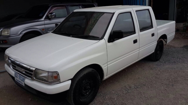 ขาย Isuzu 4ประตู
