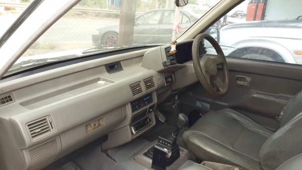 ขาย Isuzu 4ประตู