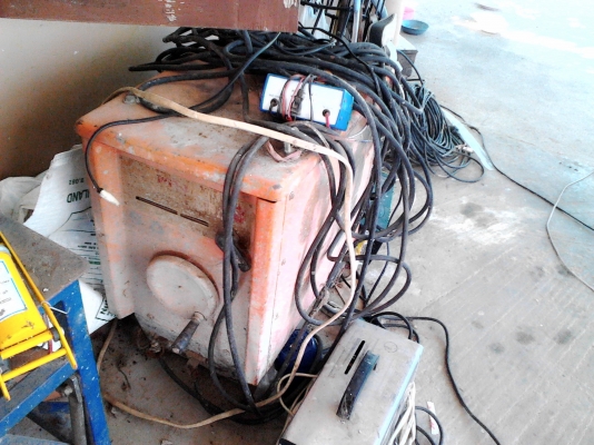 ขายตู้เชื่อมพลัง 300A โทร0850519791