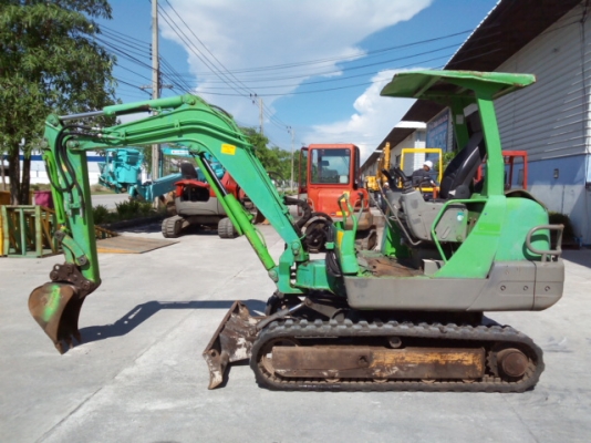 YANMAR B30V # DB21C27541