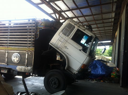 ขาย 390000 บาท HINO KT 925 เพลาเดียว หัวเก๋งแจ้งลงเล่มเรียบร้อย