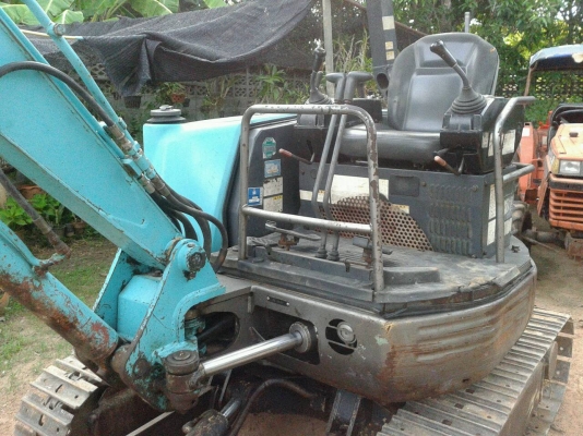 ขายรถขุด KOBELCO 030SR นพดล ระยอง 0818618678