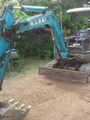 ขายรถขุด KOBELCO 030SR นพดล ระยอง 0818618678