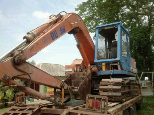 ***ขายแล้วครับขอบคุณ Truck2hand ขายแบคโฮ ราคาถูกๆ FURUKAWA FH31S 60 (เทียบเท่า PC60 ) เครื่องเดิมปั้มเดิม เครื่อง ISUZU 4BA1 4สูบ52แรง บูมอาร์มสวยไม่ปะไม่ดาม เอวดีแน่นดีไม่แตก ช่วงล่าง 60-70\% แทร็กดีสวยแต่ไม่ครบ โรลเลอร์ดี โซ่ดี สป็อคเก็ตดี บอดี้ดี เก๋งดี ***ขายแล้วครับขอบคุณ Truck2hand ขายแบคโฮ ราคาถูกๆ FURUKAWA FH31S 60 (เทียบเท่า PC60 ) เครื่องเดิมปั้มเดิม เครื่อง ISUZU 4BA1 4สูบ52แรง บูมอาร์มสวยไม่ปะไม่ดาม เอวดีแน่นดีไม่แตก ช่วงล่าง 60-70\% แทร็กดีสวยแต่ไม่ครบ โรลเลอร์ดี โซ่ดี สป็อคเก็ตดี บอดี้ดี เก๋งดี