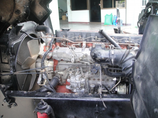 ISUZU LOCKY เครื่องยนต์ 195 แรง มีเครนพร้อมกะบะดัมพ์ ยาว 5.00 เมตร สภาพพร้อมใช้งาน