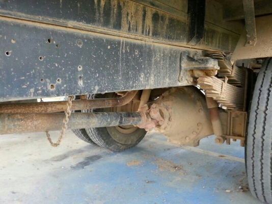 รถอีซูซุ 6 ล้อดั้ม FTR  195 แรงม้า.  ( รถประกอบ )   สนใจติดต่อ 081 - 6079515