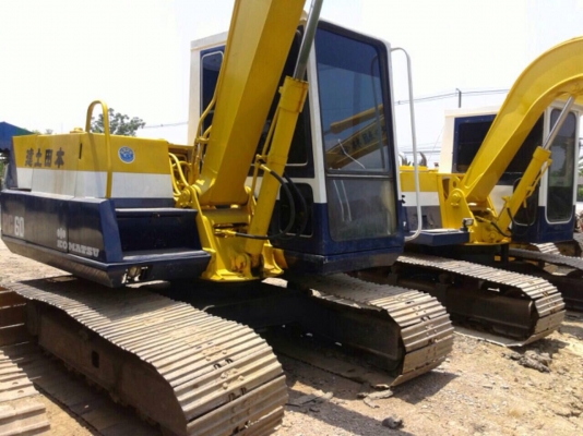 ขายรถแบ็คโฮ Komatsu Pc60-5 เอกสารสัญญาซื้อขาย เครื่องปั๊มเดิม ช่วงล่างใหม่ เอวแน่น ขายรถแบ็คโฮ Komatsu Pc60-5 เอกสารสัญญาซื้อขาย เครื่องปั๊มเดิม ช่วงล่างใหม่ เอวแน่น