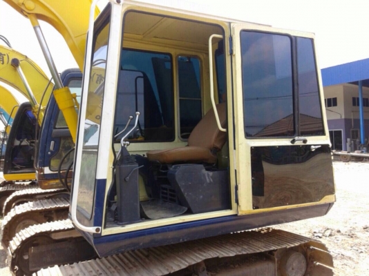 ขายรถแบ็คโฮ Komatsu Pc60-5 เอกสารสัญญาซื้อขาย เครื่องปั๊มเดิม ช่วงล่างใหม่ เอวแน่น ขายรถแบ็คโฮ Komatsu Pc60-5 เอกสารสัญญาซื้อขาย เครื่องปั๊มเดิม ช่วงล่างใหม่ เอวแน่น