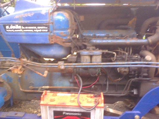 ขายรถไถ Ford 6610 สองเภา   ZF  ปั่นข้าง ดันหน้าหาง 7 CMT  ไม่มีทะเบียน พร้อมทํางาน