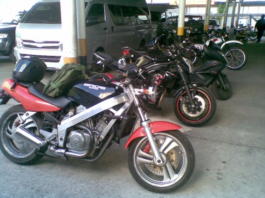 ลดราคาให้อีกHonda Bros400cc. ลดราคาให้อีกHonda Bros400cc.