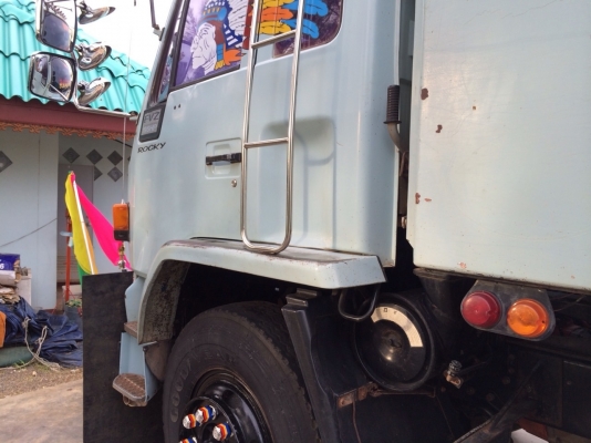 ขายด่วนสิบล้อ195นางฟ้า สองเพลาดั้มสามมิตรสวยๆ