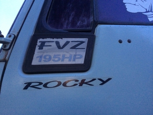 ขายด่วนสิบล้อ195นางฟ้า สองเพลาดั้มสามมิตรสวยๆ