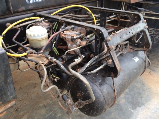 ขายด่วนสิบล้อ195นางฟ้า สองเพลาดั้มสามมิตรสวยๆ