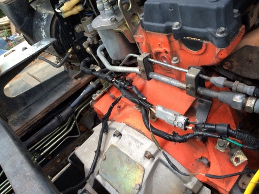 ขายด่วนสิบล้อ195นางฟ้า สองเพลาดั้มสามมิตรสวยๆ