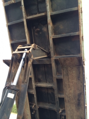 ขายด่วนสิบล้อ195นางฟ้า สองเพลาดั้มสามมิตรสวยๆ