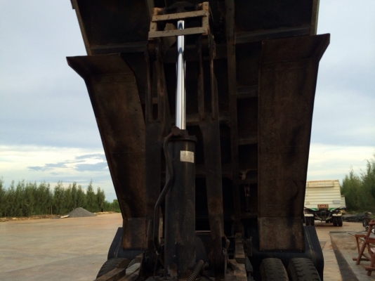 ขายด่วนสิบล้อ195นางฟ้า สองเพลาดั้มสามมิตรสวยๆ