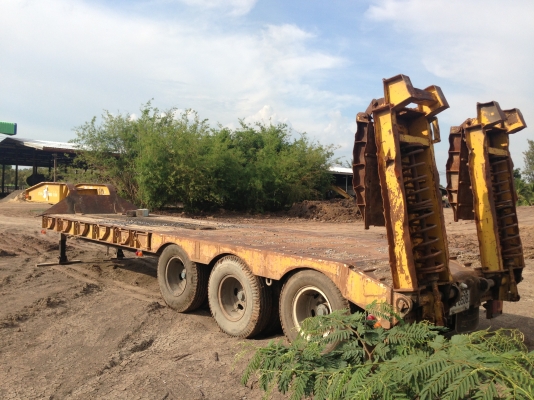 ขายหางโรลเบส 3 เพลา อู่ สามมิตร สภาพสวย พร้อมใช้ โทร081-4283210