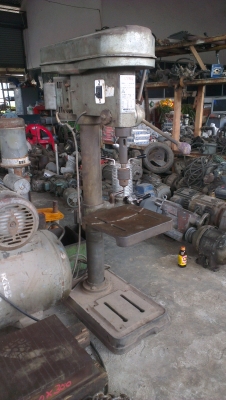 Sell> ขายสว่านแท่น KING KSD-420 มือสอง มอเตอร์ 220V. ไฟบ้าน เดิมๆ สภาพสวย พร้อมใช้งานครับ