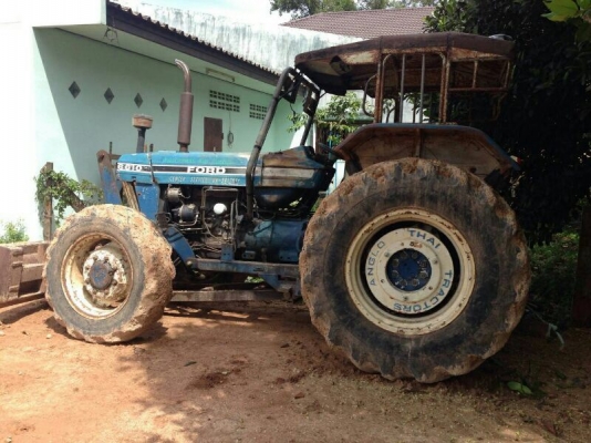 รถไถ FORD 6610. ( 2 เพลา. ) สนใจติดต่อ 081 - 6079515 รถไถ FORD 6610. ( 2 เพลา. ) สนใจติดต่อ 081 - 6079515