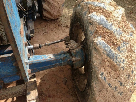 รถไถ FORD 6610. ( 2 เพลา. ) สนใจติดต่อ 081 - 6079515 รถไถ FORD 6610. ( 2 เพลา. ) สนใจติดต่อ 081 - 6079515