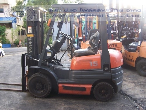 ขาย รถโฟล์คลิฟท์ TOYOTA รุ่น6-FG15