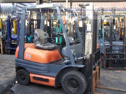 ขาย รถโฟล์คลิฟท์ TOYOTA รุ่น6-FG15