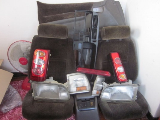 ขายเบาะหุ้นยนต์คู่หน้า พร้อมอะไหล่ตาเพชร