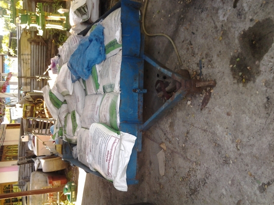 ขายเทนเลอร์ ลากรถไถน้อยมีบันไดหลังด้วย