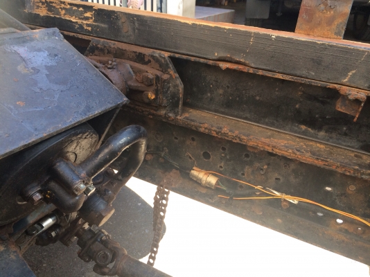 ขาย อีซูซุ NKR ดั๊ม 3 คิว ปี37 รถห้าง ขาย อีซูซุ NKR ดั๊ม 3 คิว ปี37 รถห้าง