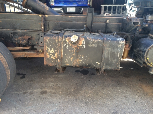 ขาย อีซูซุ NKR ดั๊ม 3 คิว ปี37 รถห้าง ขาย อีซูซุ NKR ดั๊ม 3 คิว ปี37 รถห้าง