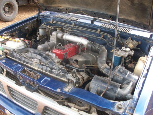 กระบะพร้อมใช้งาน  ยางดี ระบบแอร์ครบ  วิ่งใกลสบาย