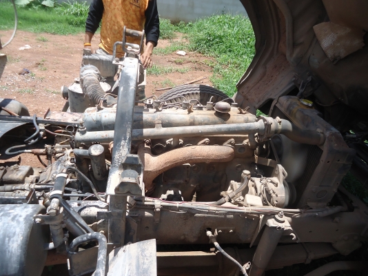 ขายรถ6ล้ออีโน้KM500เครืองEQ100ติดโม่ปูนคายาบ้า2คืวโม้ตรง