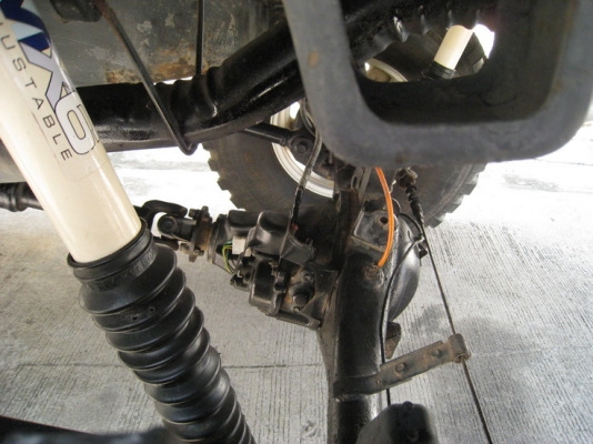 คานหลังฮีโร่ ดิ๊ฟล็อคไฟฟ้า