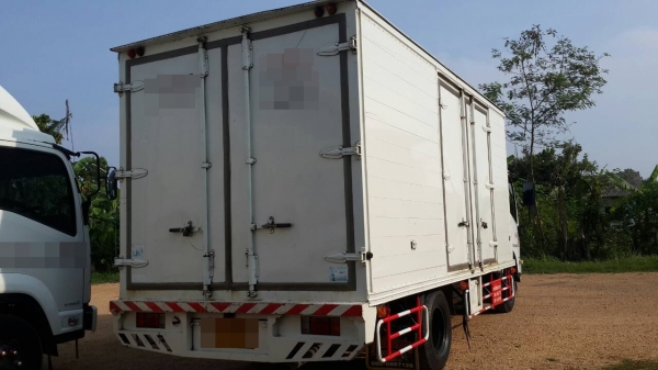 ISUZU NPR  ขายด่วน  730,000 บาทค่ะ