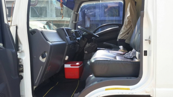 ISUZU NPR  ขายด่วน  730,000 บาทค่ะ