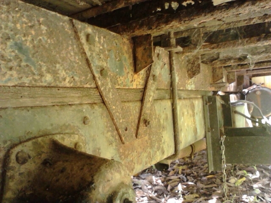 ขายKM 310. ยาว4.3 เมตร รถจอดใว้ใช้งานได้ไม่พังครับ