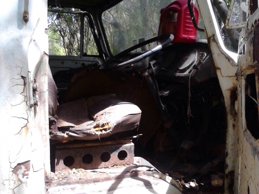 ขายKM 310. ยาว4.3 เมตร รถจอดใว้ใช้งานได้ไม่พังครับ