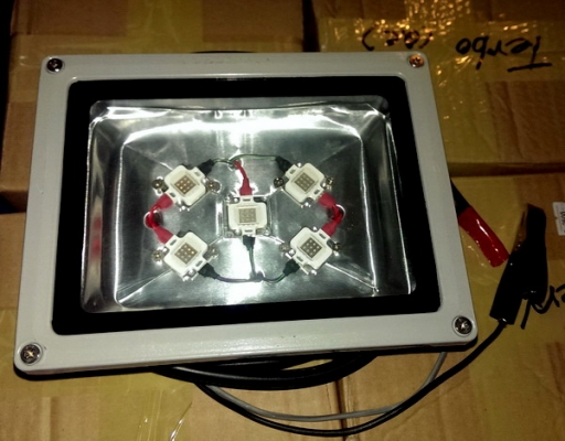 ไฟ LED สำหรับตกหมึก เขียว...ปี๊ดดดดดด ไฟ LED สำหรับตกหมึก เขียว...ปี๊ดดดดดด