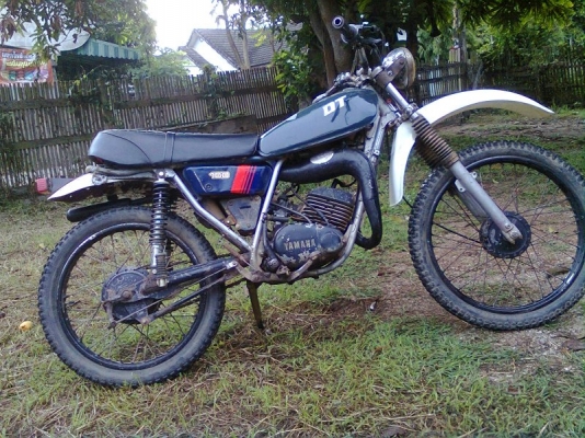 ขายyamaha dt100xสภาพตามรูปแห้งๆจอดนานเครื่องติด6,000ลำปาง